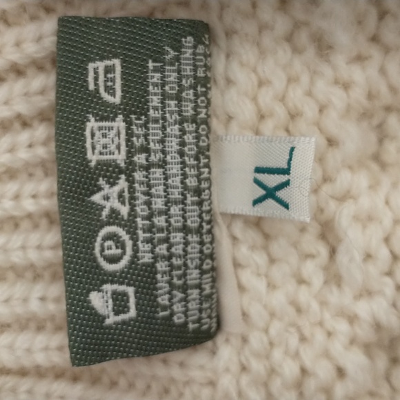 NWOT Aran Wool Fisherman Cardigan Sweater Classic Cable Knit made in Ireland XL - Picture 3 of 6